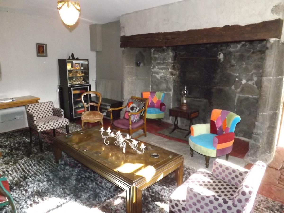 Domaine De La Jordanne - B&B Saint-Cirgues-de-Jordanne Ngoại thất bức ảnh